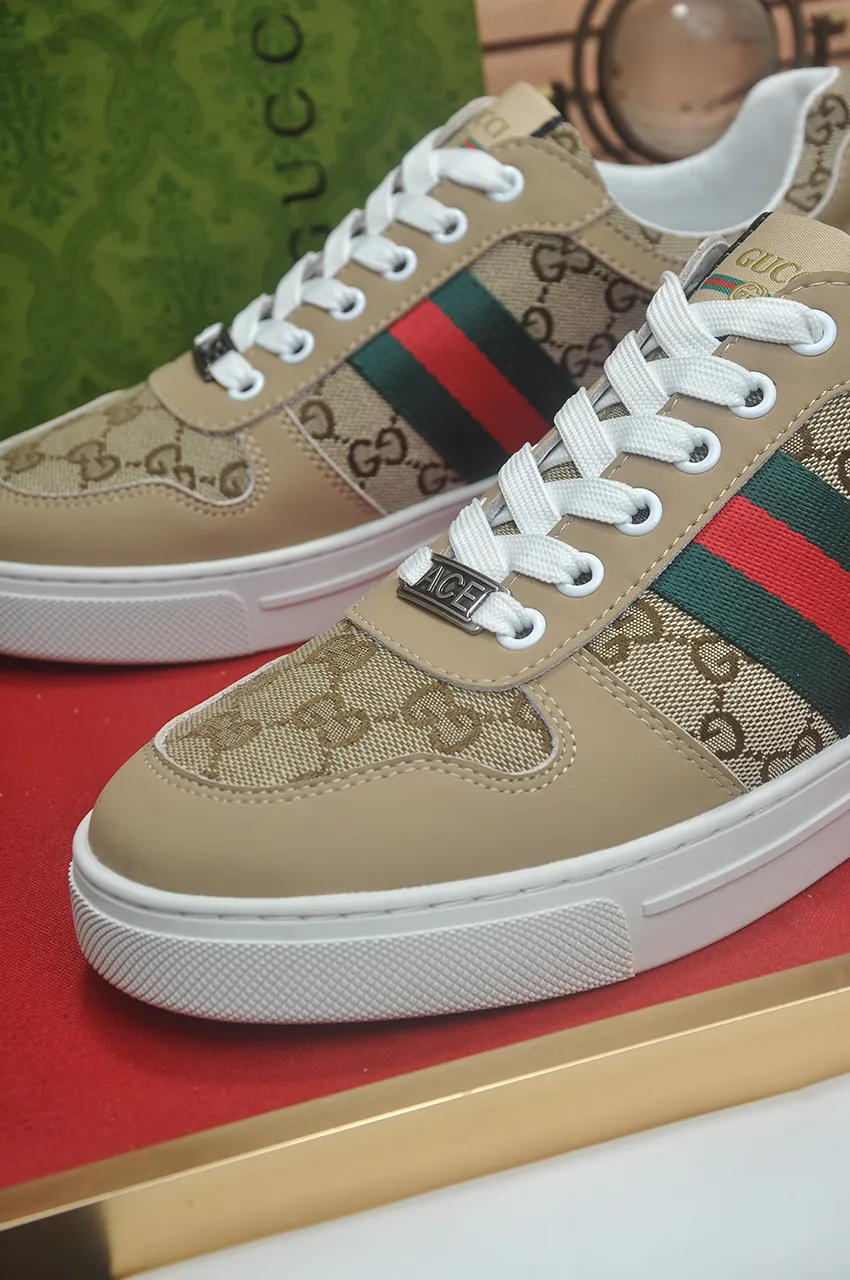Men's men's shoes💰440💶[GUCCI] official website 1:1 men's sports shoes are now on the market. They are made of original fabric + water-dyed sheepskin lining, plus the official website original 1:1 comfortable outsole. Fashionable and versatile, super comfortable and breathable. Standard shoe size 38/45 (custom-made size 45 is non-refundable)